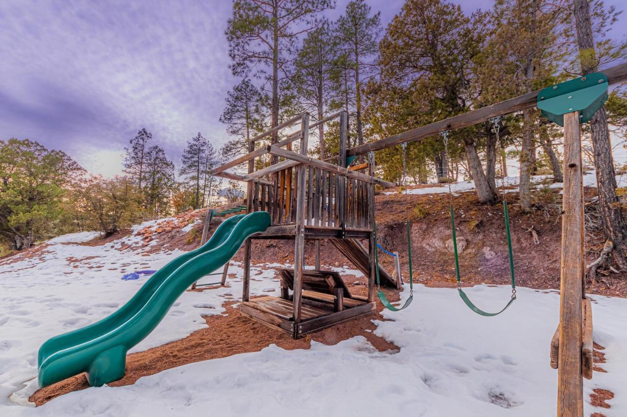 Cabin #4 The Wolves Den - Pet Friendly- Sleeps 6 - Playground & Game Room Payson Exterior foto