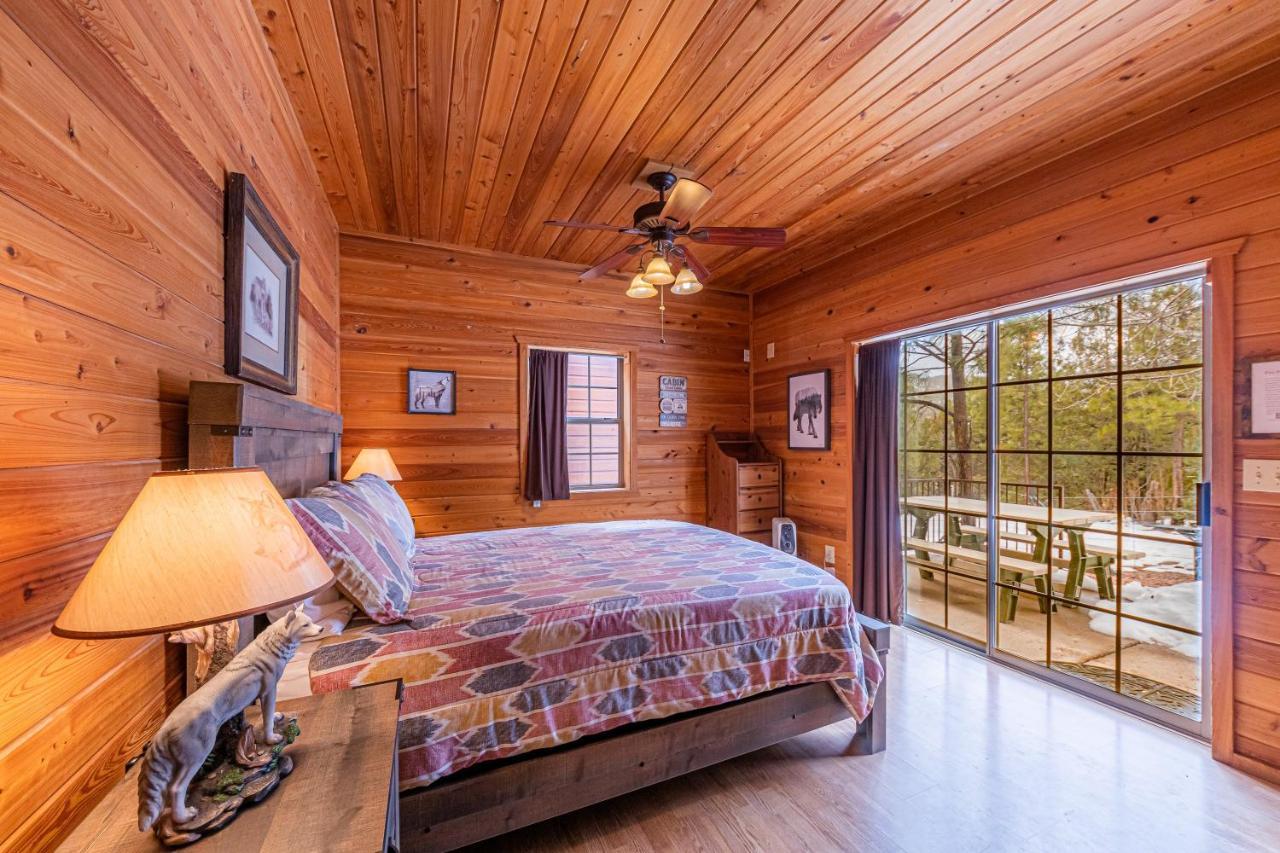 Cabin #4 The Wolves Den - Pet Friendly- Sleeps 6 - Playground & Game Room Payson Exterior foto